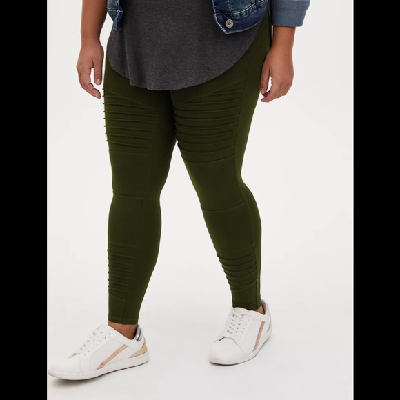 1374 TORRID NEW PLUS SIZE  LEGGING MOTO OLIVE GREEN ACTIVE PANT - Picture 1 of 4